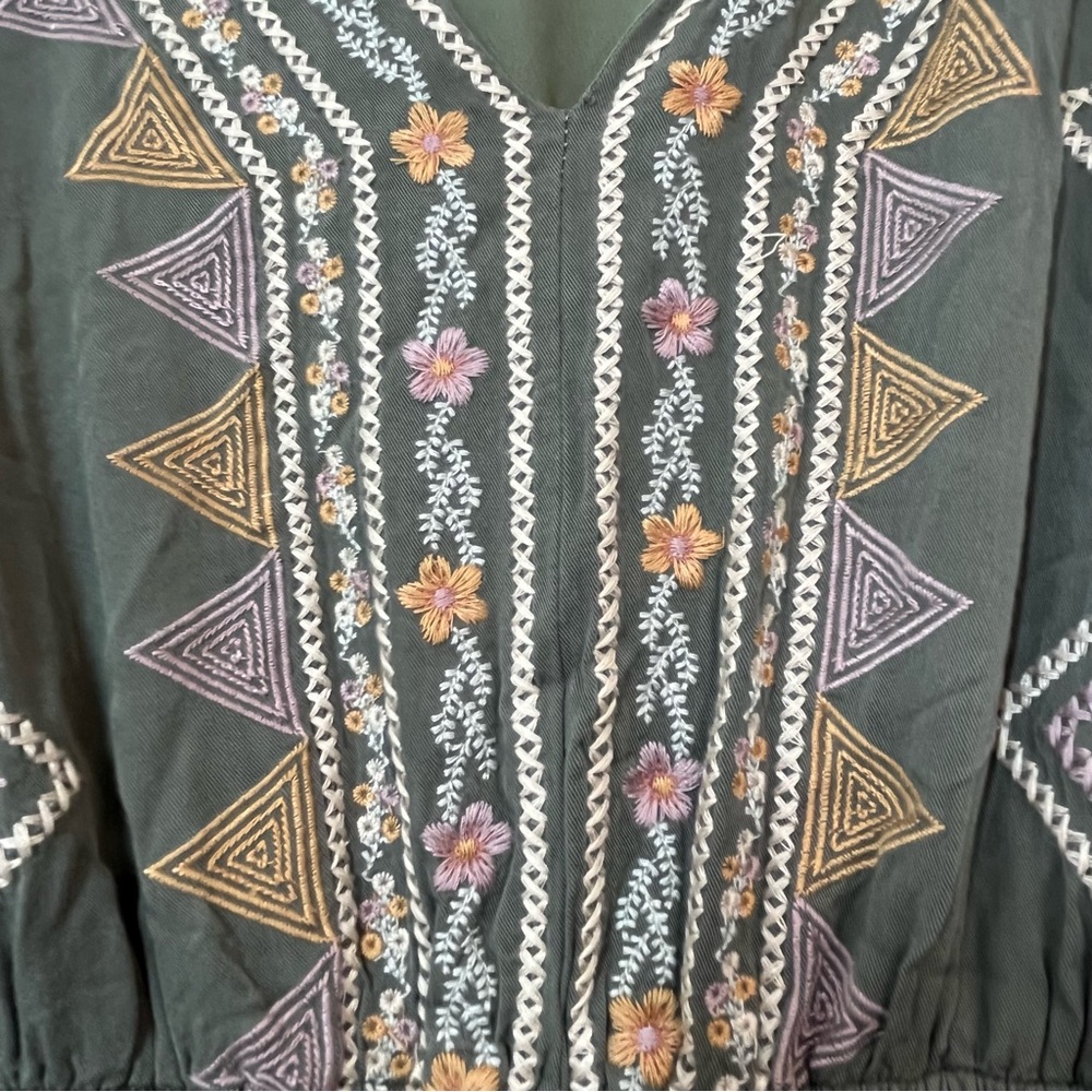 Savanna Jane Geometric Embroidered Patterned Olive Green Mini Dress Size Medium - Picture 6 of 10